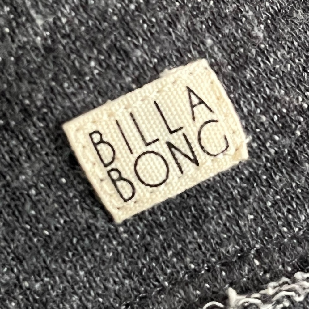 Billabong Charcoal & Grey Hi-Low Raglan Raw-Edge Kangaroo Slub-Knit Hoodie NWT - Picture 2 of 16